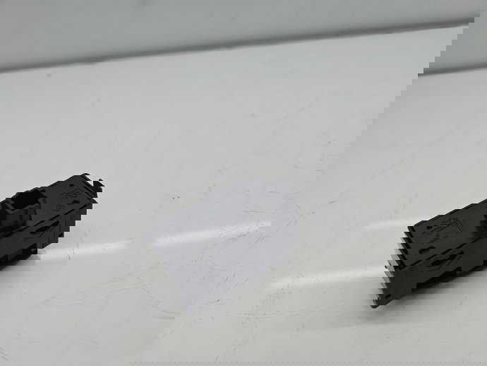 Buton avarii Dacia Logan MCV 2 [Fabr 2013-2022] 252905668R