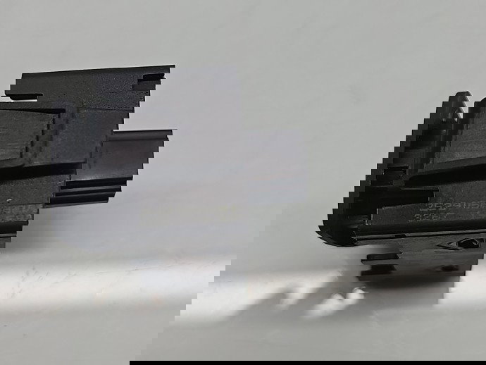 Buton avarii Dacia Logan MCV 2 [Fabr 2013-2022] 252905668R