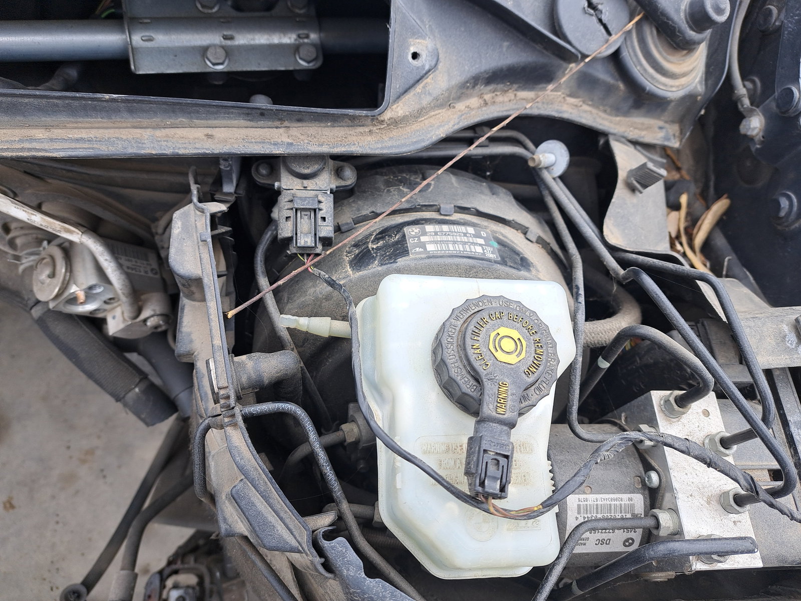 Tulumba frana Bmw 1 (E81, E87) [Fabr 2004-2010] OEM 2.0 Benz N43B20 105KW / 143CP - imagine 1