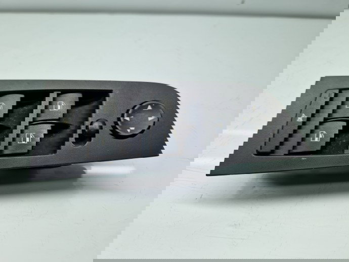 Butoane comanda geamuri sofer Bmw 3 (E91) [Fabr 2005-2011] 9217335-05