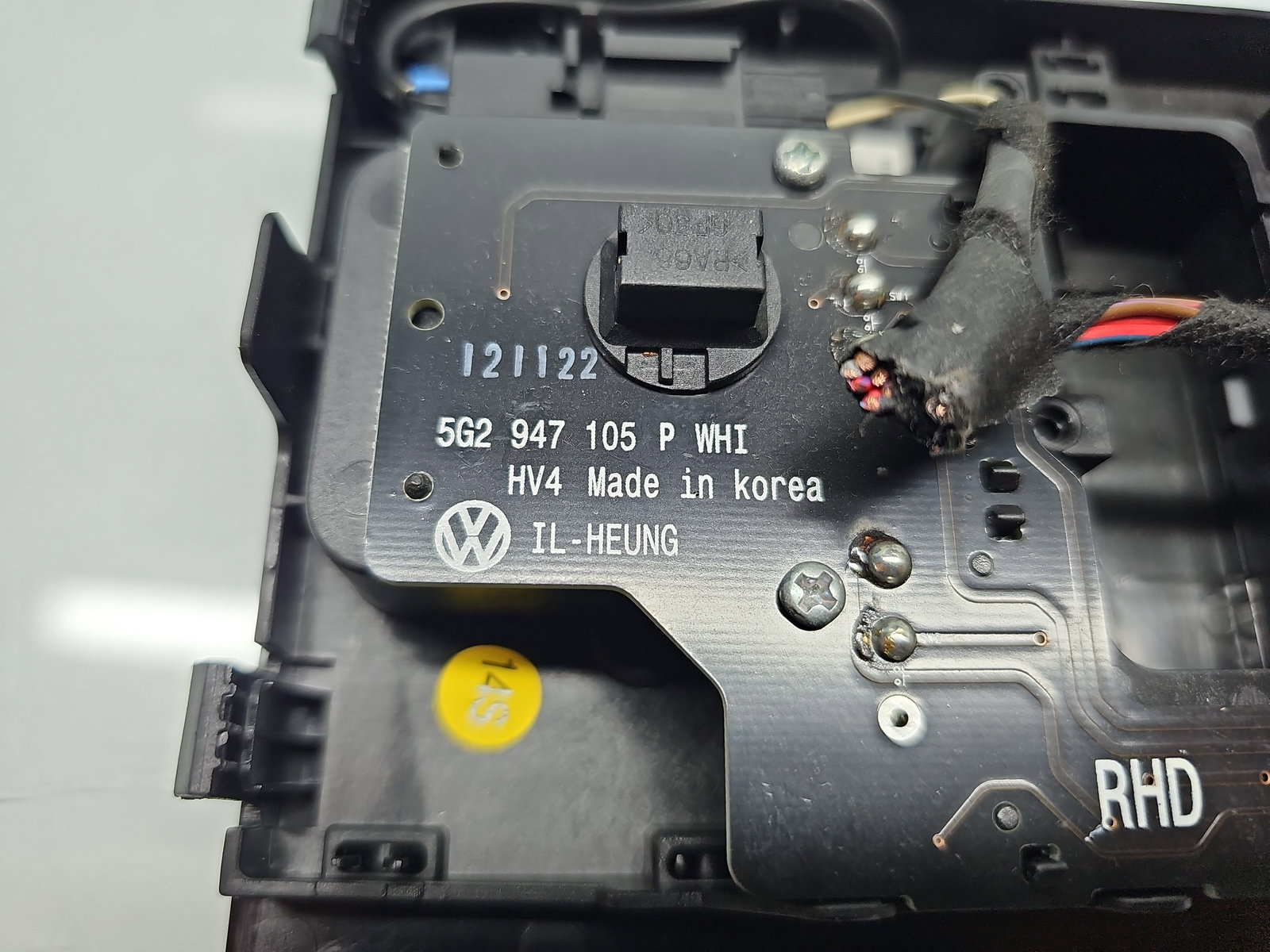 Plafoniera fata Volkswagen Golf 7 (5G) [Fabr 2014-prezent] Hatchback 5G2947105P - imagine 5