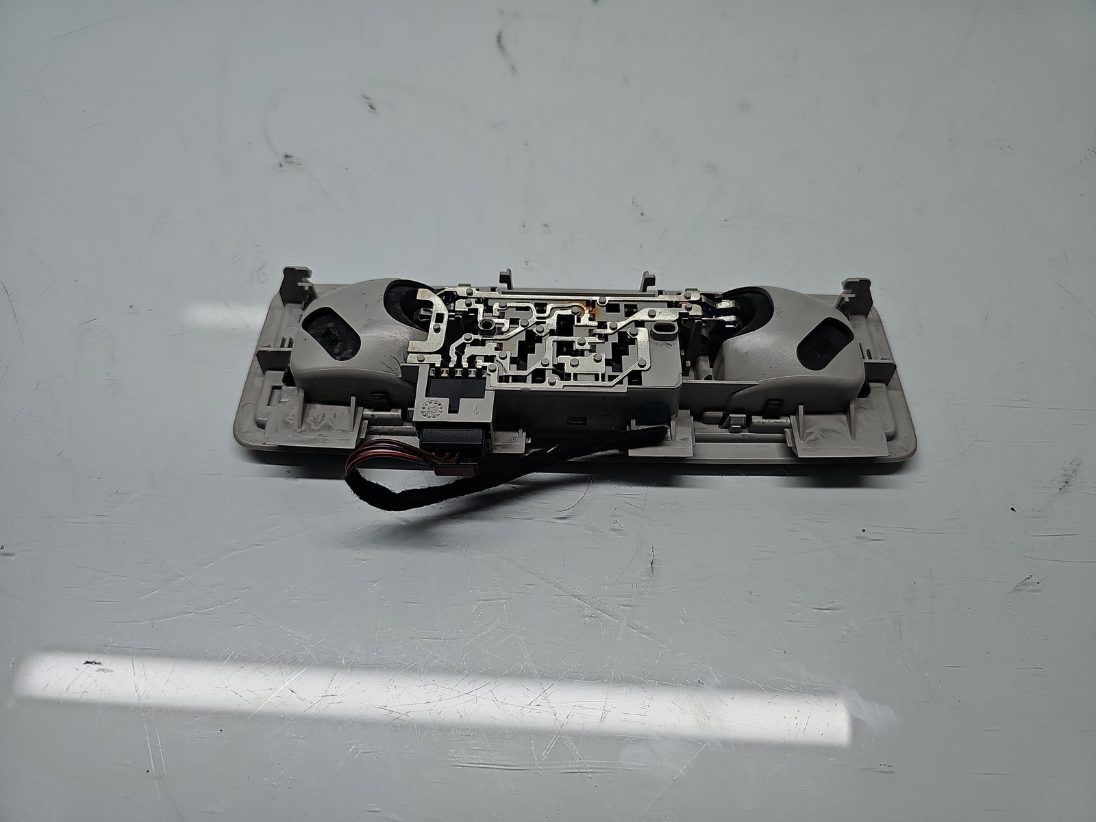 Plafoniera spate Volkswagen Golf 7 (5G) [Fabr 2014-prezent] Hatchback 5G9947291 - imagine 4