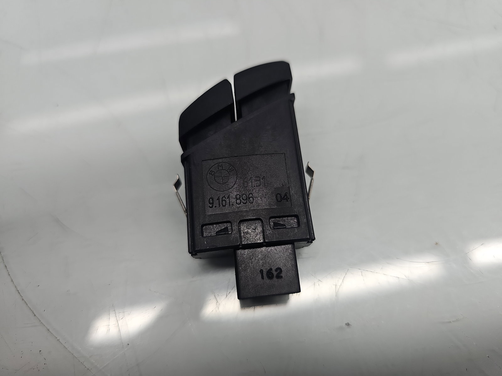 Buton avarii Bmw 5 (F10) [Fabr 2011-2016] 9161896 - imagine 5