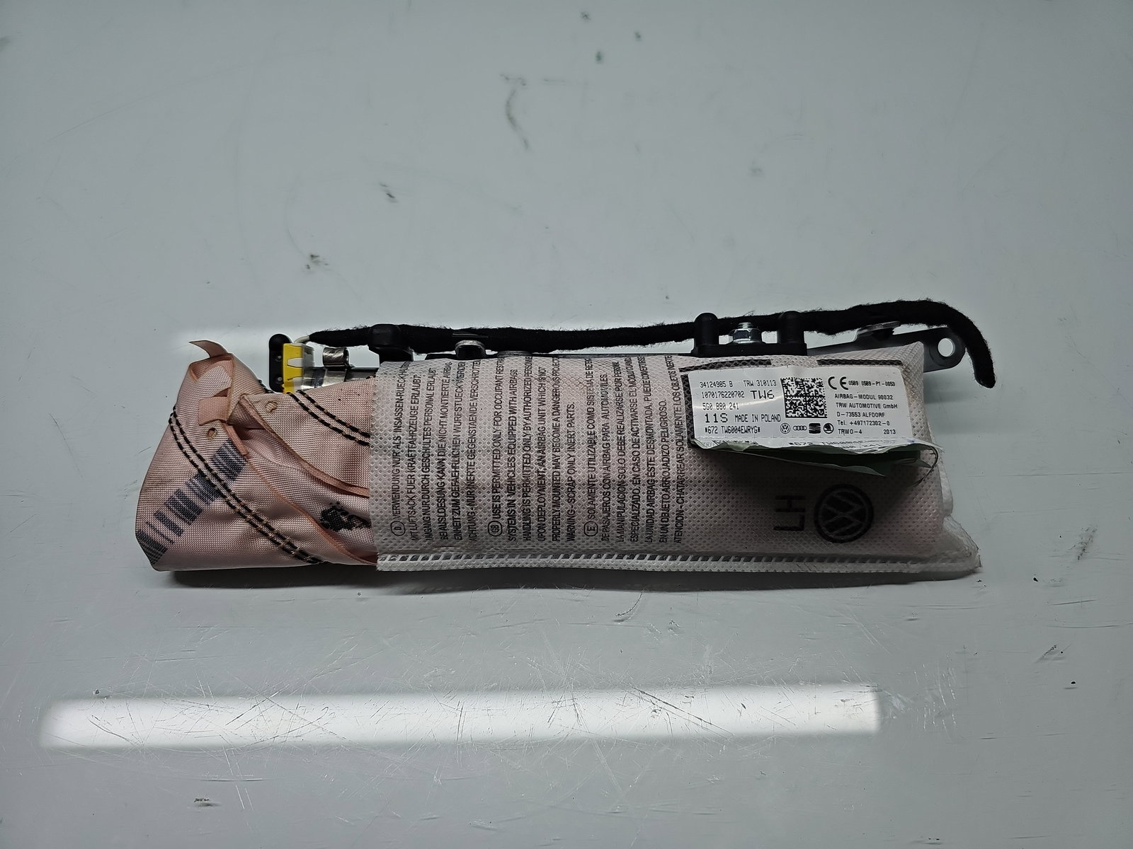 Airbag lateral stanga Volkswagen Golf 7 (5G) [Fabr 2014-prezent] 5G0880241 - imagine 1