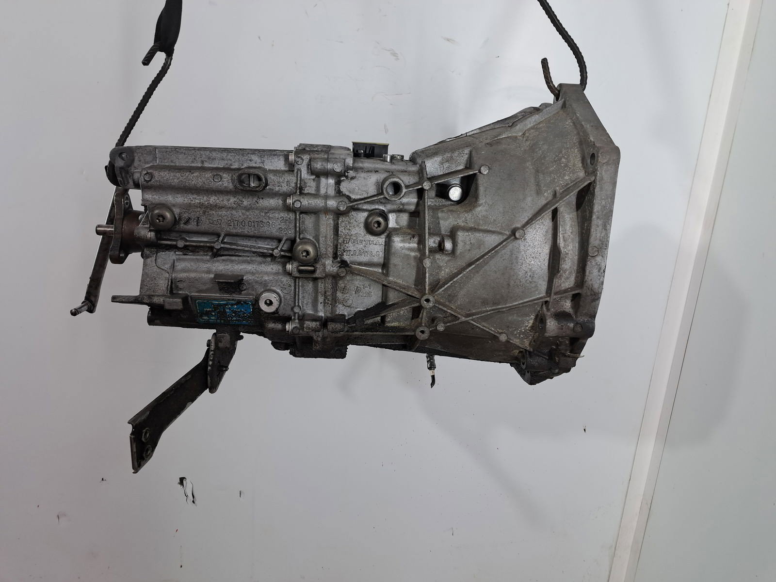 Cutie viteze manuala 6 trepte Bmw 3 (E90) [Fabr 2005-2011] 2.0 Benz N43B20 2170000942 105KW / 143CP - imagine 1