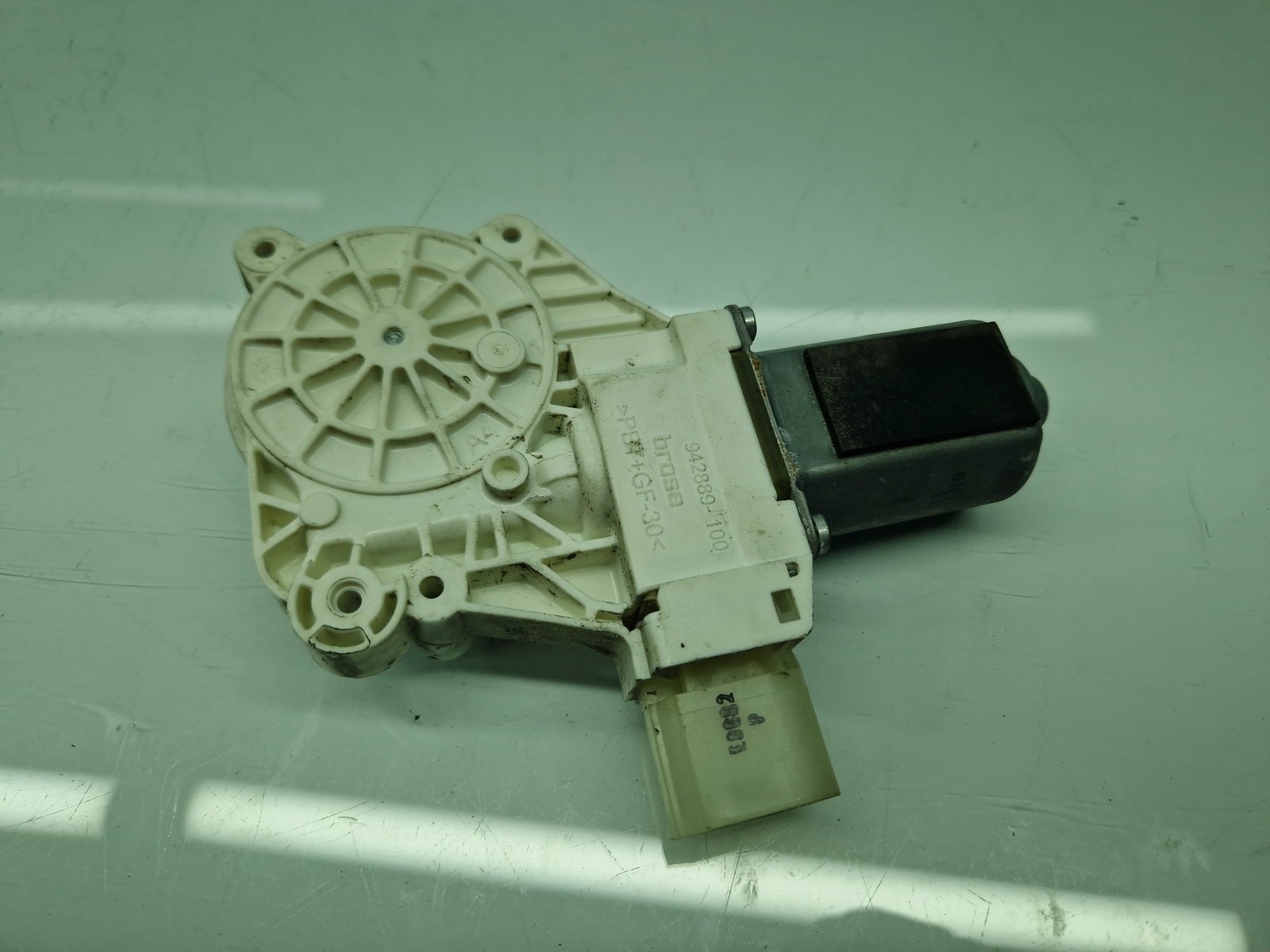 Motoras geam dreapta spate Bmw 5 (F10) [Fabr 2011-2016] Berlina Pachet M 053-60144-02 - imagine 2