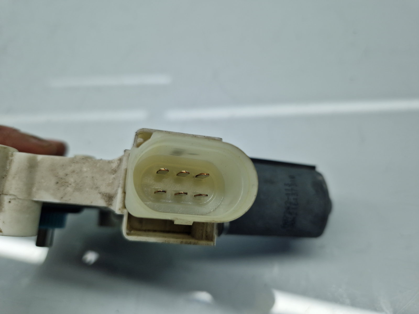 Motoras geam dreapta spate Bmw 5 (F10) [Fabr 2011-2016] Berlina Pachet M 053-60144-02 - imagine 4