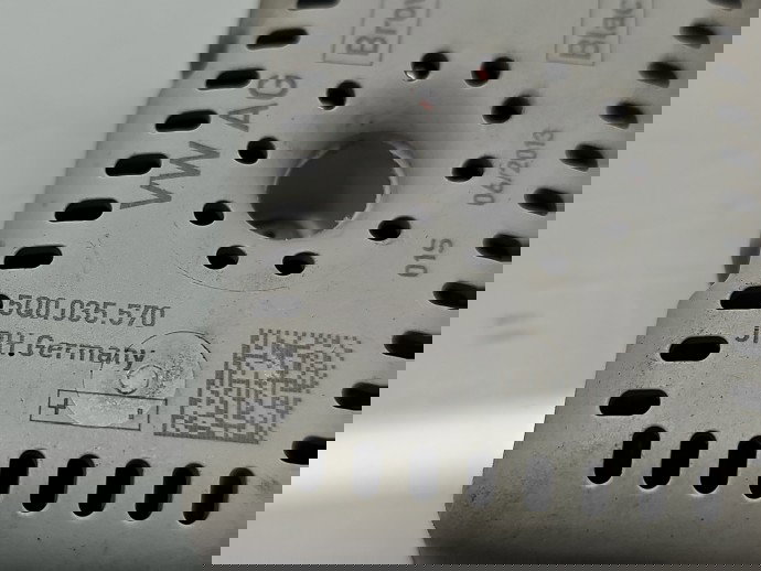 Amplificator antena Volkswagen Golf 7 (5G) [Fabr 2014-prezent] 5Q0035570