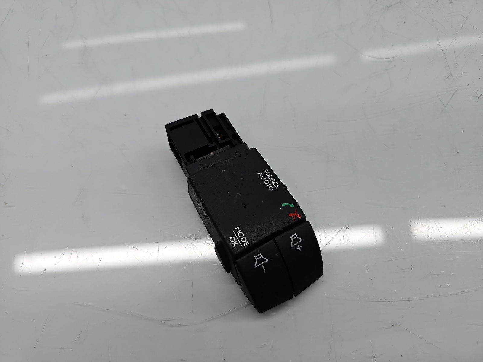 Buton comenzi volan Dacia Sandero 2 [Fabr 2012-2020] 255522448R - imagine 3