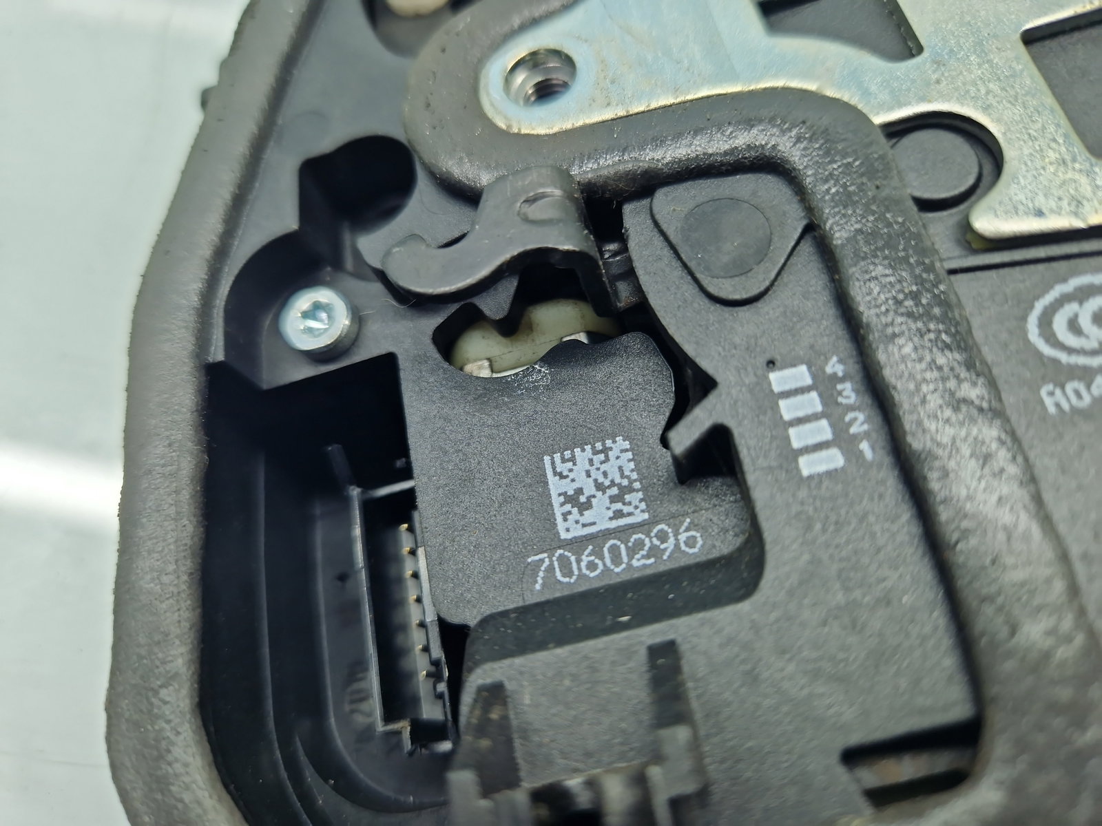 Broasca usa dreapta spate Bmw 3 (E91) [Fabr 2005-2011] Break Facelift, Pachet M 7060296 - imagine 5