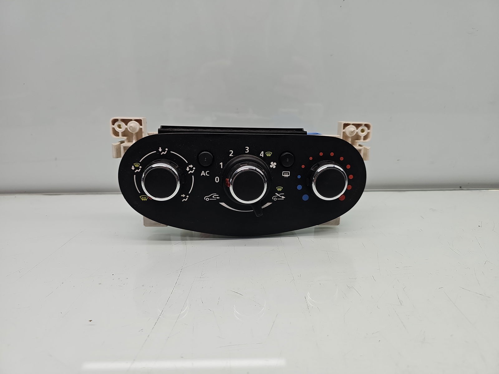 Panou comanda clima Dacia Sandero 2 [Fabr 2012-2020] XE1074176 - imagine 1