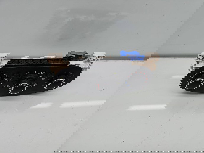  Panou comanda clima Dacia Sandero 2 [Fabr 2012-2020] XE1074176