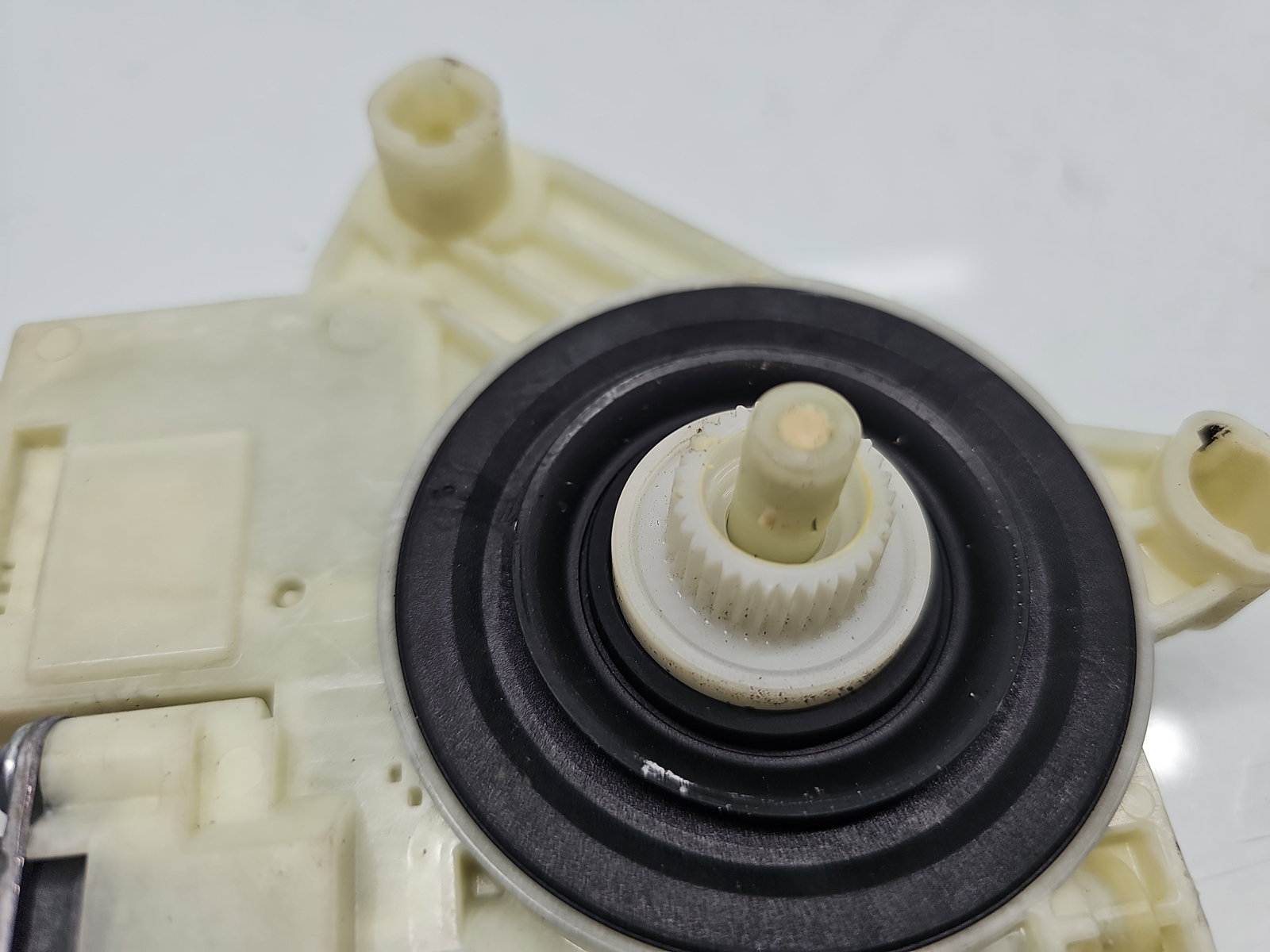 Motoras geam stanga spate Volkswagen Golf 7 (5G) [Fabr 2014-prezent] Hatchback 5Q4959811A - imagine 3