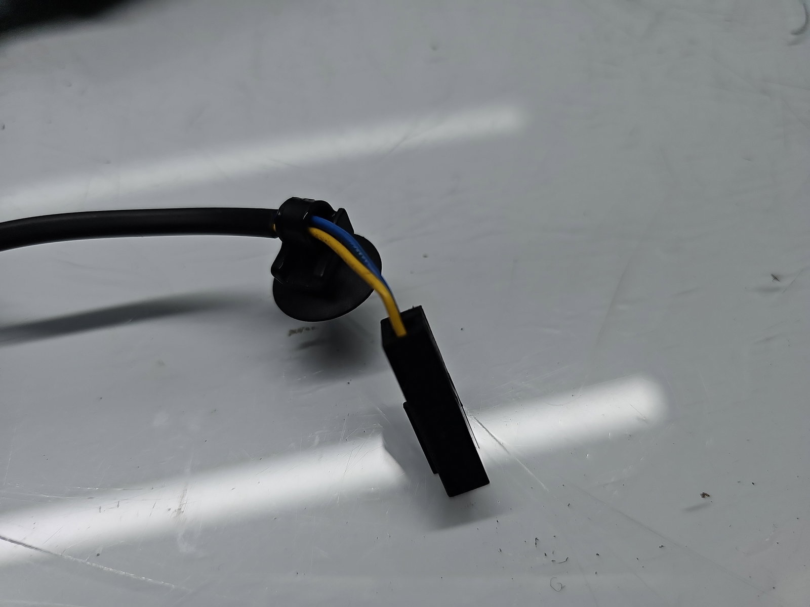 Capsa centura stanga fata Volkswagen Golf 7 (5G) [Fabr 2014-prezent] 5G4857755B - imagine 2