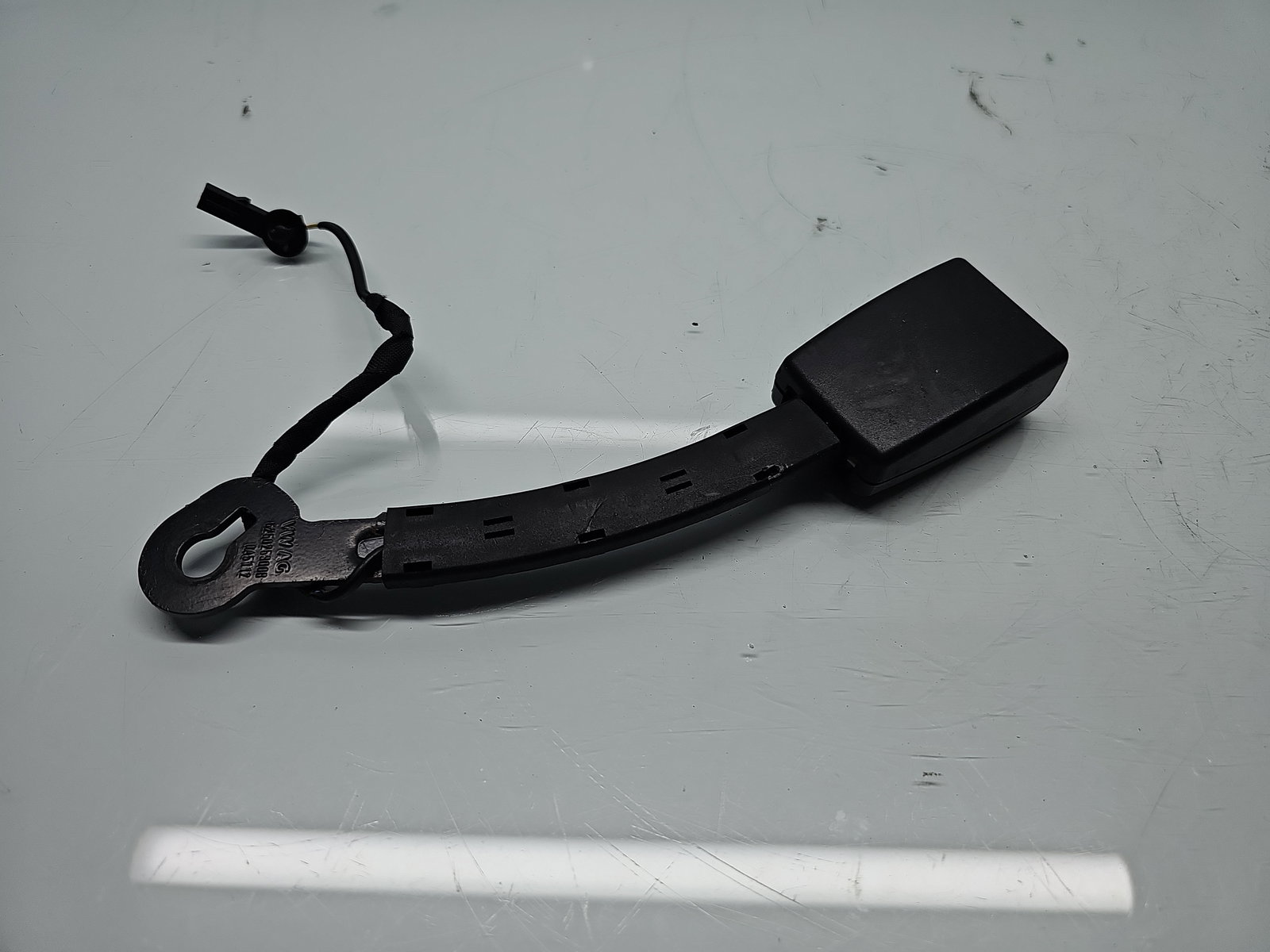 Capsa centura stanga fata Volkswagen Golf 7 (5G) [Fabr 2014-prezent] 5G4857755B - imagine 3