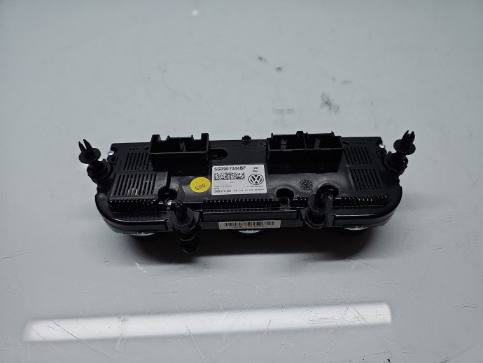  Panou comanda clima  Volkswagen Golf 7 (5G) [Fabr 2014-prezent] 5G0907044BF