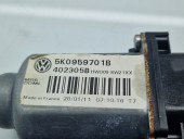 Motoras geam dreapta fata Volkswagen Golf 6 (5K1) [Fabr 2009-2013] Hatchback 5K0959701B
