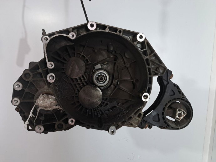 Cutie viteze manuala 6 trepte  Opel Insignia A [Fabr 2008-2016] 2.0 CDTI A20DTH F40 118KW / 160CP