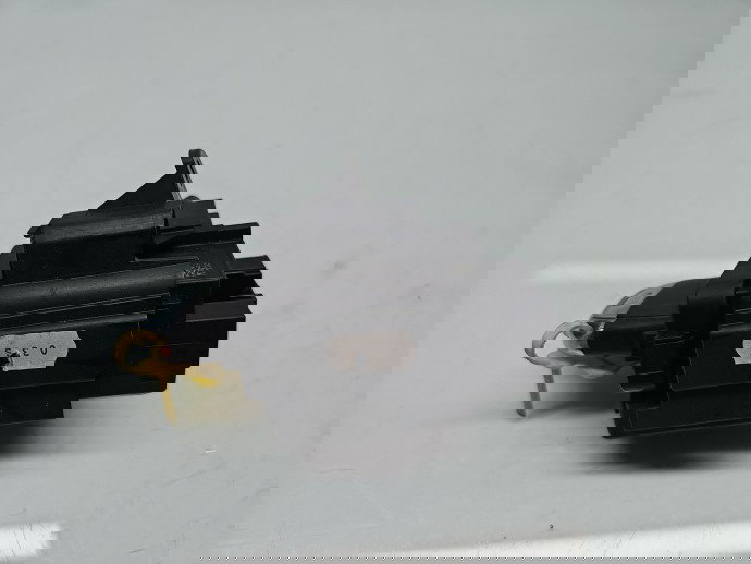  Contact cu cheie AUDI A4 (8K2, B8) [Fabr 2008-2015] 8K0909131D 2.0 TDI CAHA 125KW / 170CP 