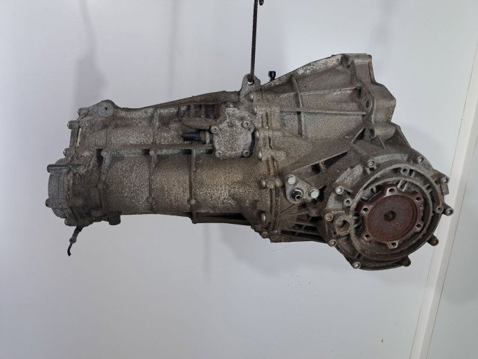 Cutie viteze manuala 6 trepte  AUDI A5 (8T3) [Fabr 2007-2015] 2.0 TDI CAGA KXP 105KW / 143CP