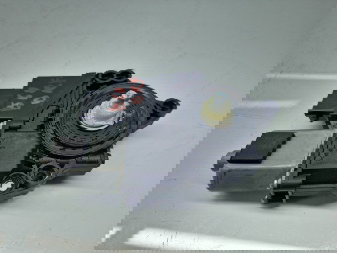 Motoras geam dreapta fata KIA Ceed (JD) [Fabr 2012-2018] Hatchback 82460-A2010