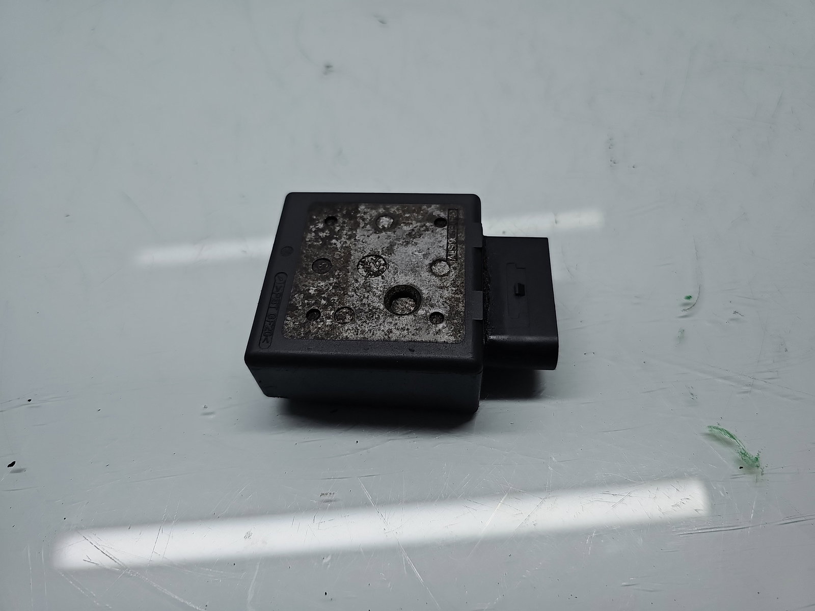 Releu pompa combustibil Volkswagen Golf 7 (5G) [Fabr 2014-prezent] 5Q0906121D - imagine 2