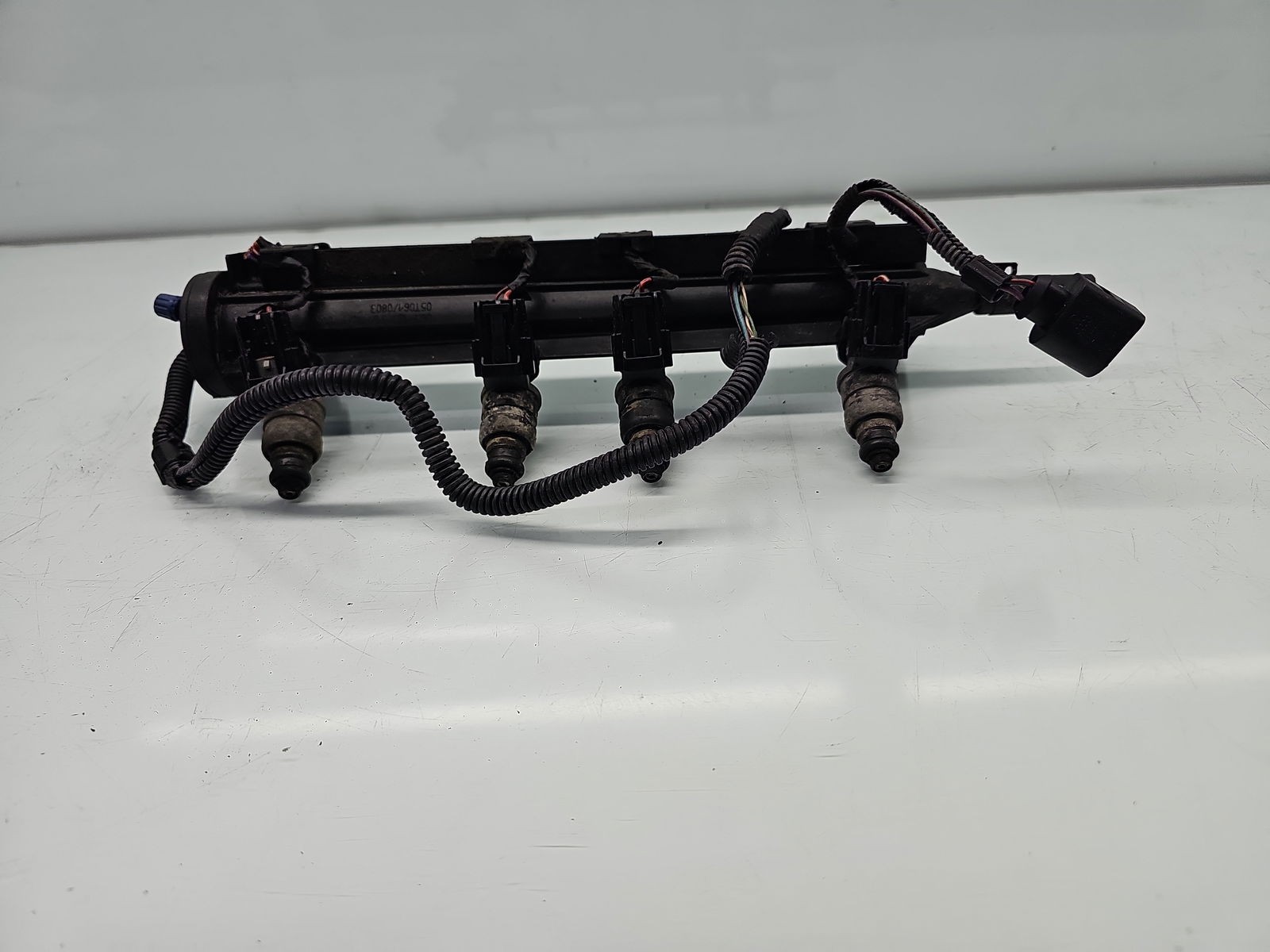 Rampa injectoare Volkswagen Jetta 3 (1K2) [Fabr 2005-2010] 06A133317AC 1.6 Benz BGU 75KW / 102CP - imagine 6