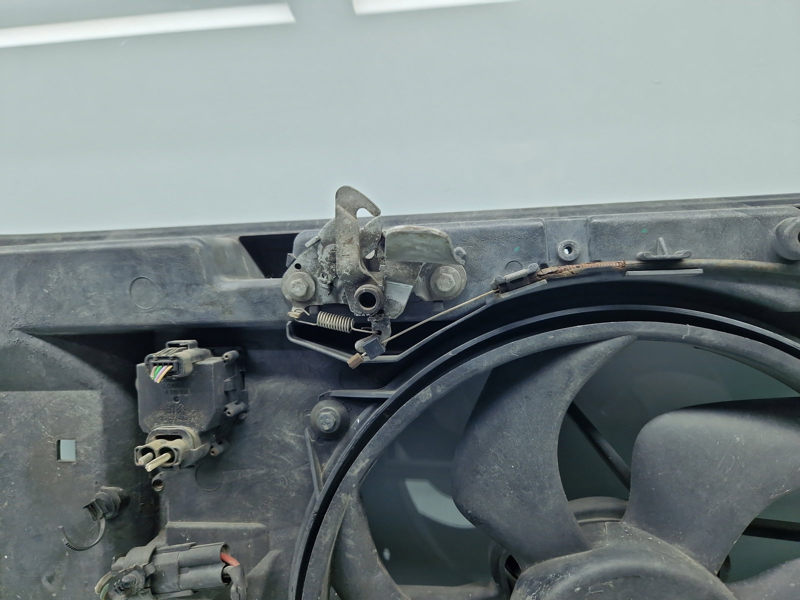 Electroventilator PEUGEOT 307 CC (3B) [Fabr 2003-2009] 9652946080 2.0 Benz RFN 100KW / 136CP - imagine 5