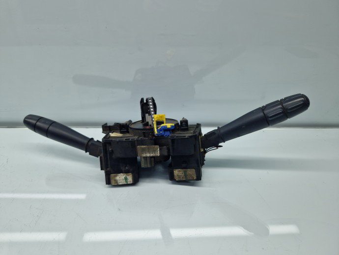 Ansamblu manete Dacia Logan (LS) [Fabr 2004-2012] 8200213173