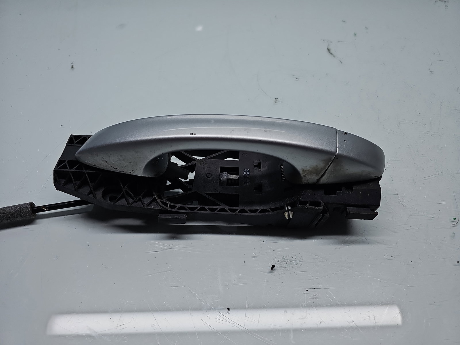 Maner usa stanga spate Volkswagen Golf 7 (5G) [Fabr 2014-prezent] Hatchback LA7W - imagine 1