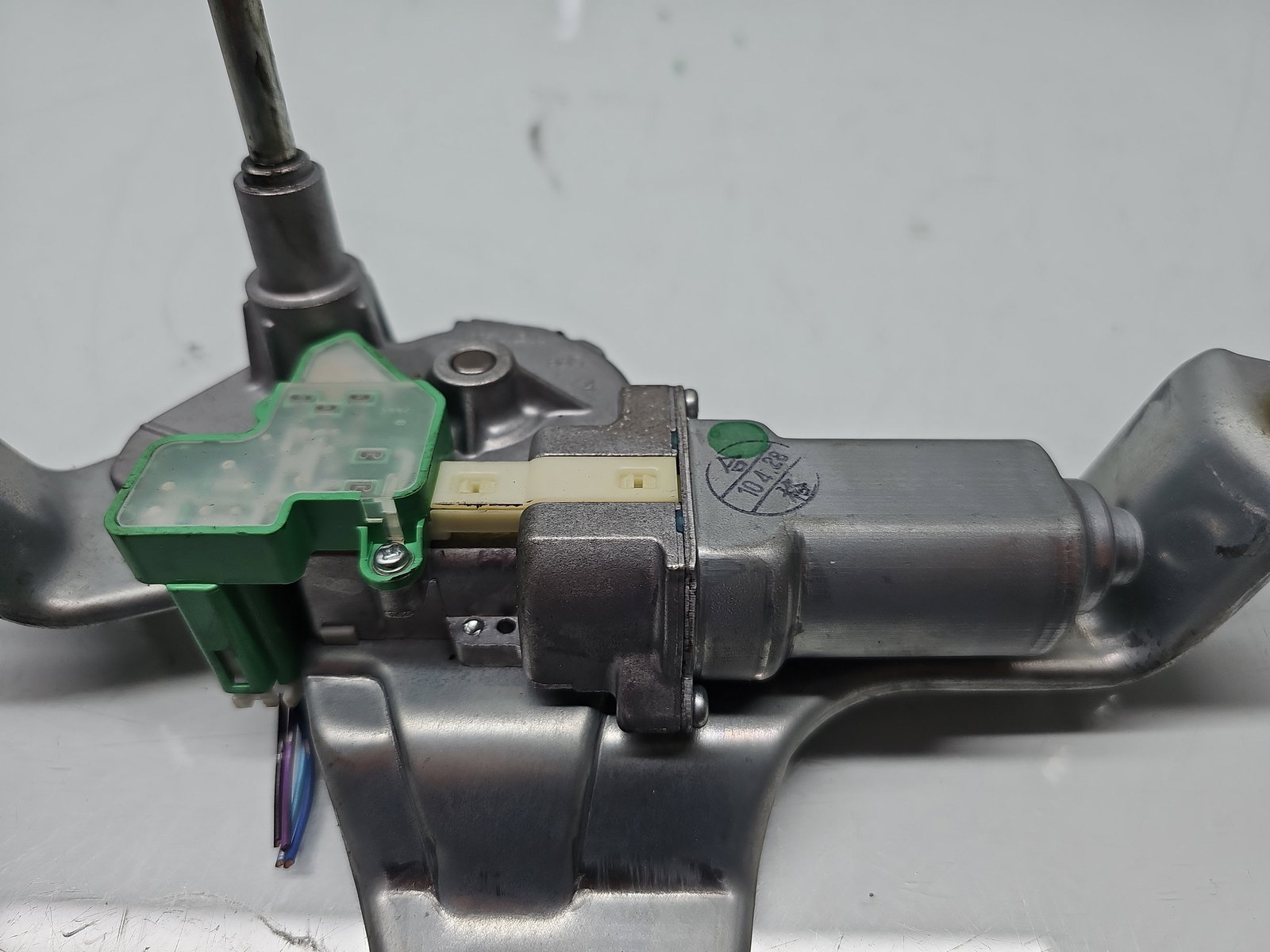 Motoras stergator haion MITSUBISHI ASX (GA) [Fabr 2010-2020] OEM - imagine 2