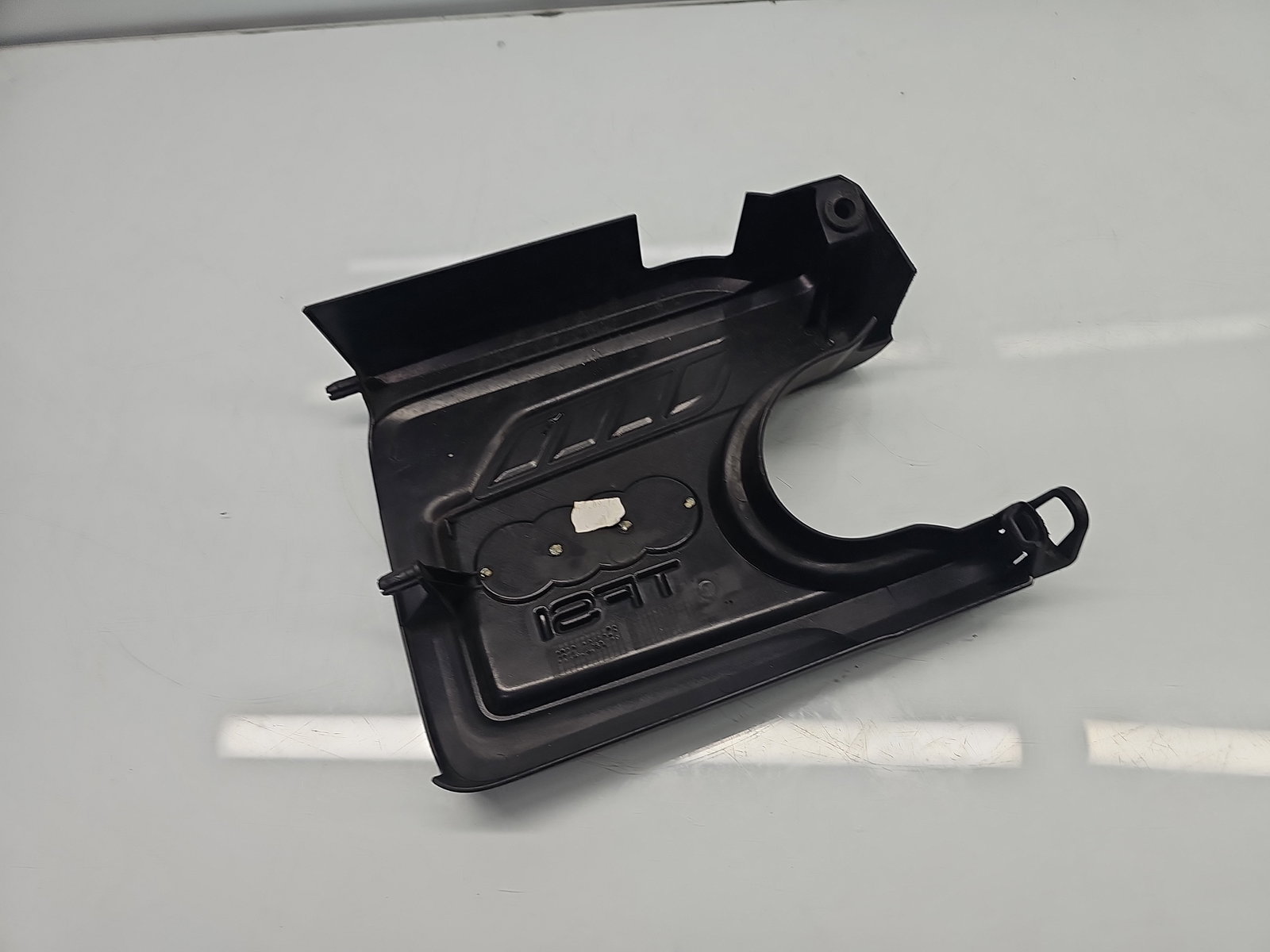 Capac motor AUDI A3 (8VS) [Fabr 2013-prezent] 04E103925J 1.4 TFSI CZEA 110KW / 150CP - imagine 4