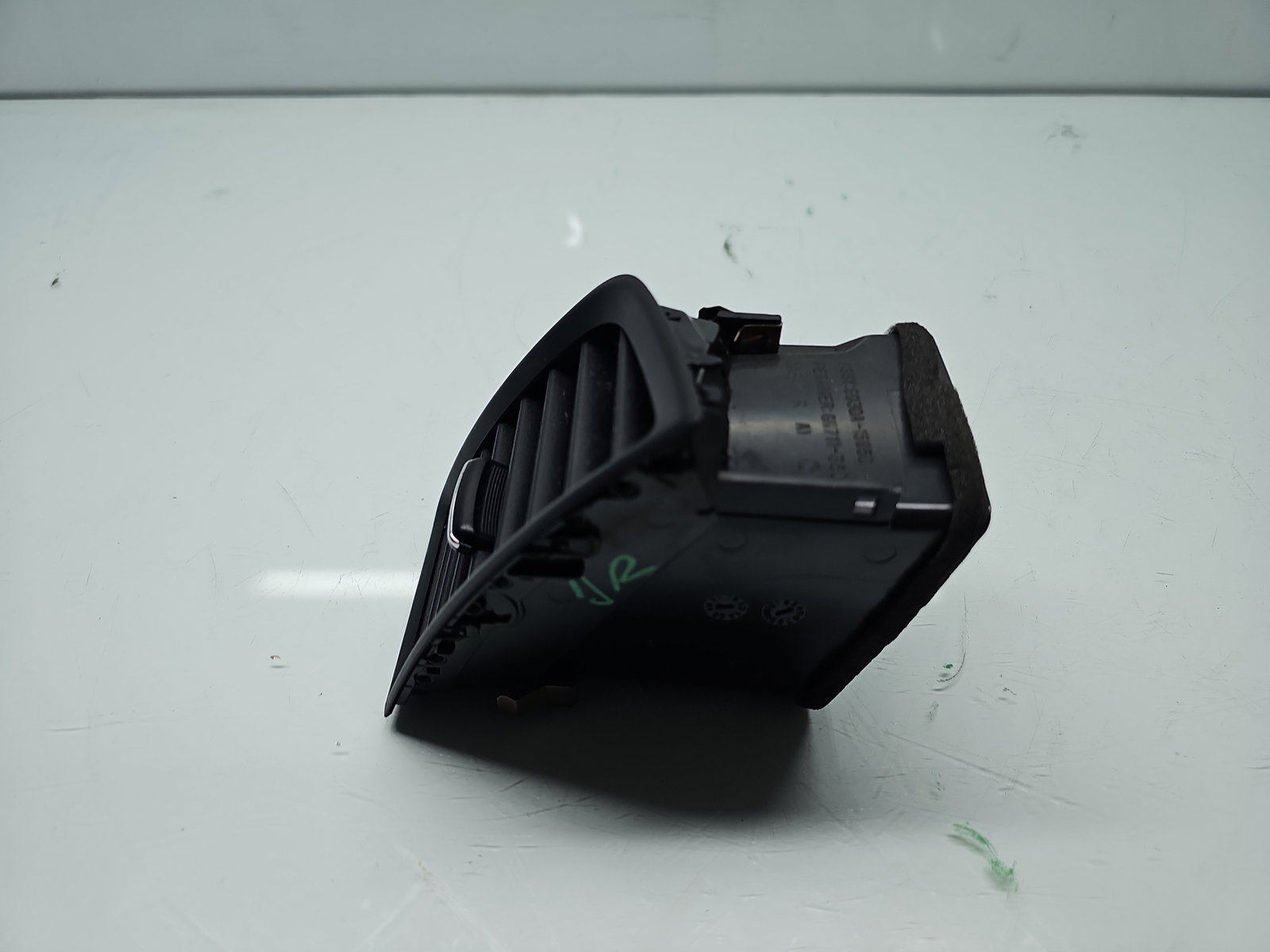 Grila aerisire dreapta MITSUBISHI ASX (GA) [Fabr 2010-2020] 8030A-15850 - imagine 2