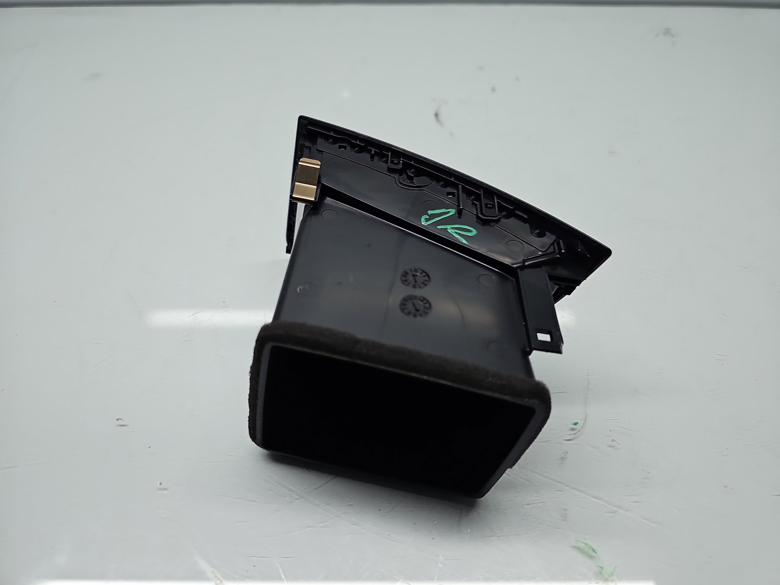 Grila aerisire dreapta MITSUBISHI ASX (GA) [Fabr 2010-2020] 8030A-15850 - imagine 4