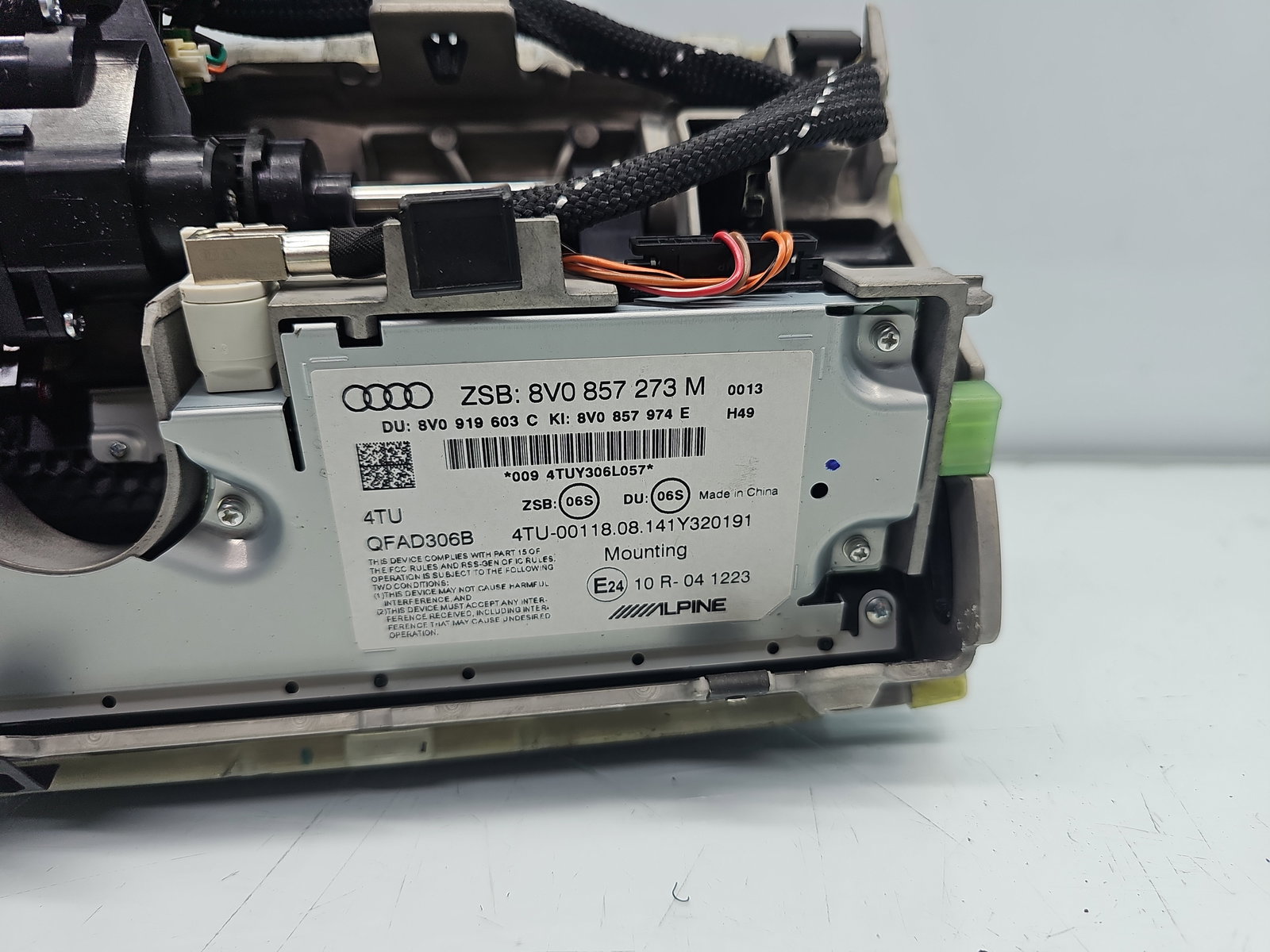 Display bord AUDI A3 (8VS) [Fabr 2013-prezent] 8V0857273M - imagine 6