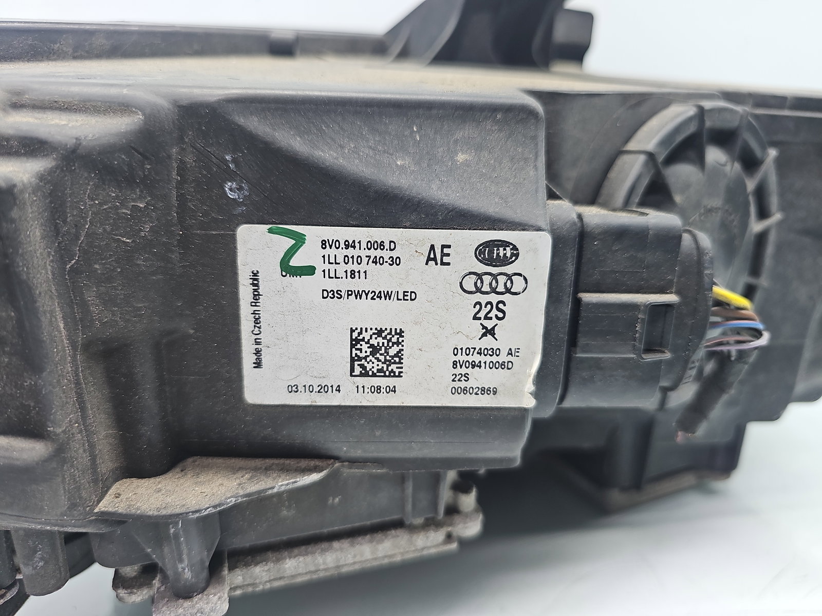 Far dreapta AUDI A3 (8VS) [Fabr 2013-prezent] Berlina S-line 8V0941006D - imagine 8