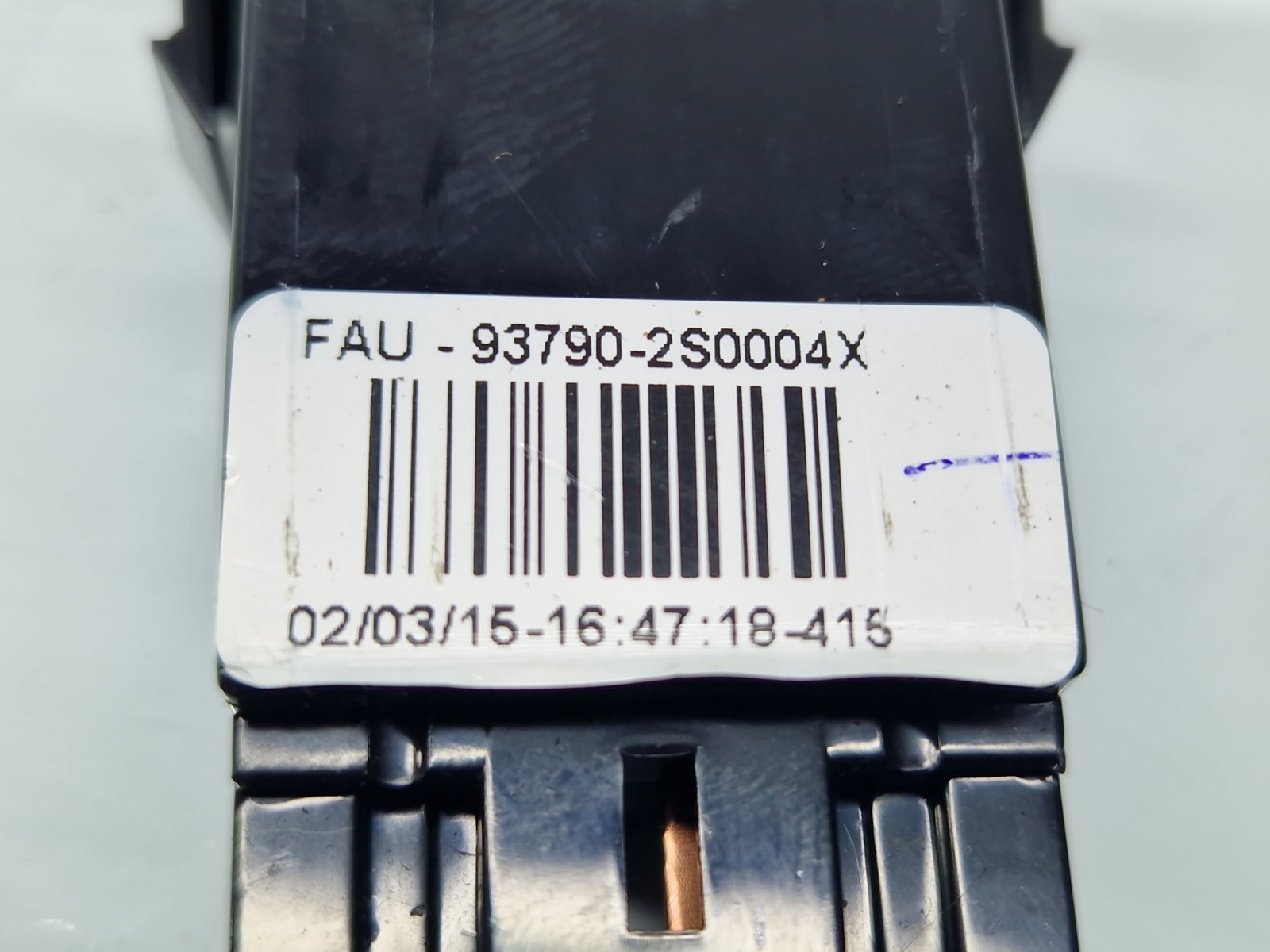 Buton avarii Hyundai ix35 (LM) [Fabr 2010-2017] 93790-2S0004X - imagine 5