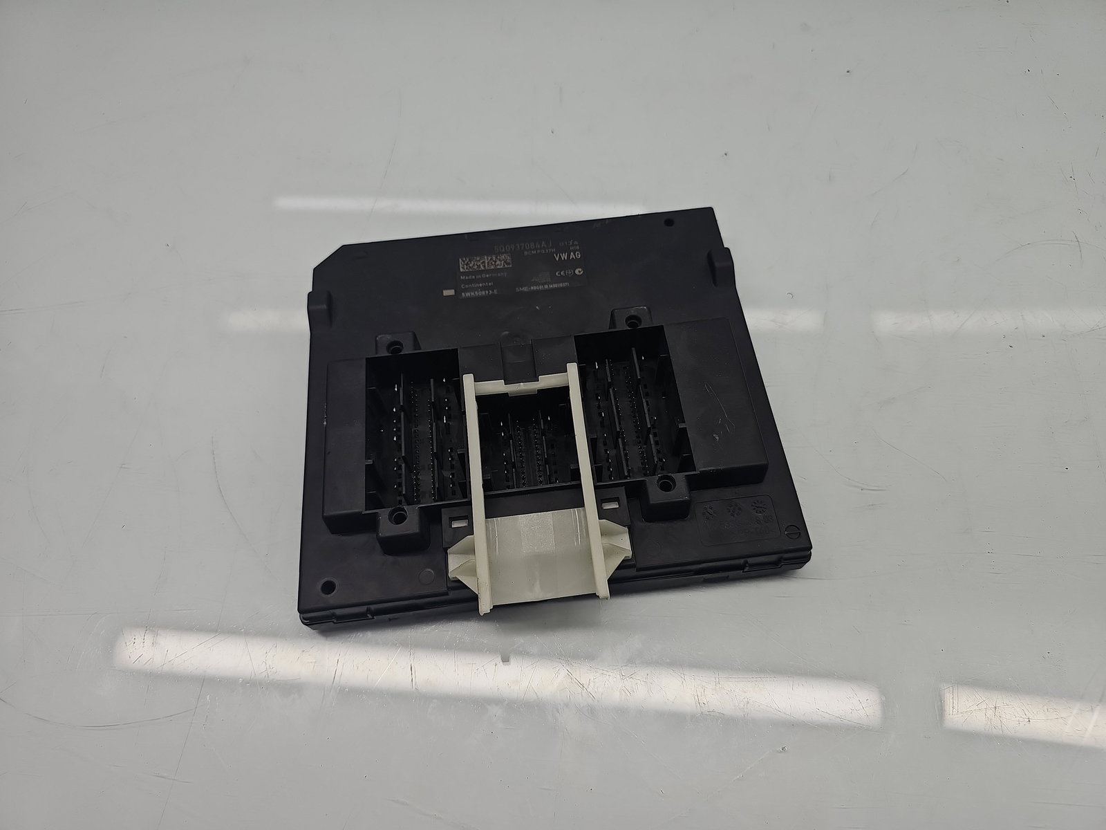 Modul confort AUDI A3 (8VS) [Fabr 2013-prezent] 5Q0937084AJ - imagine 1