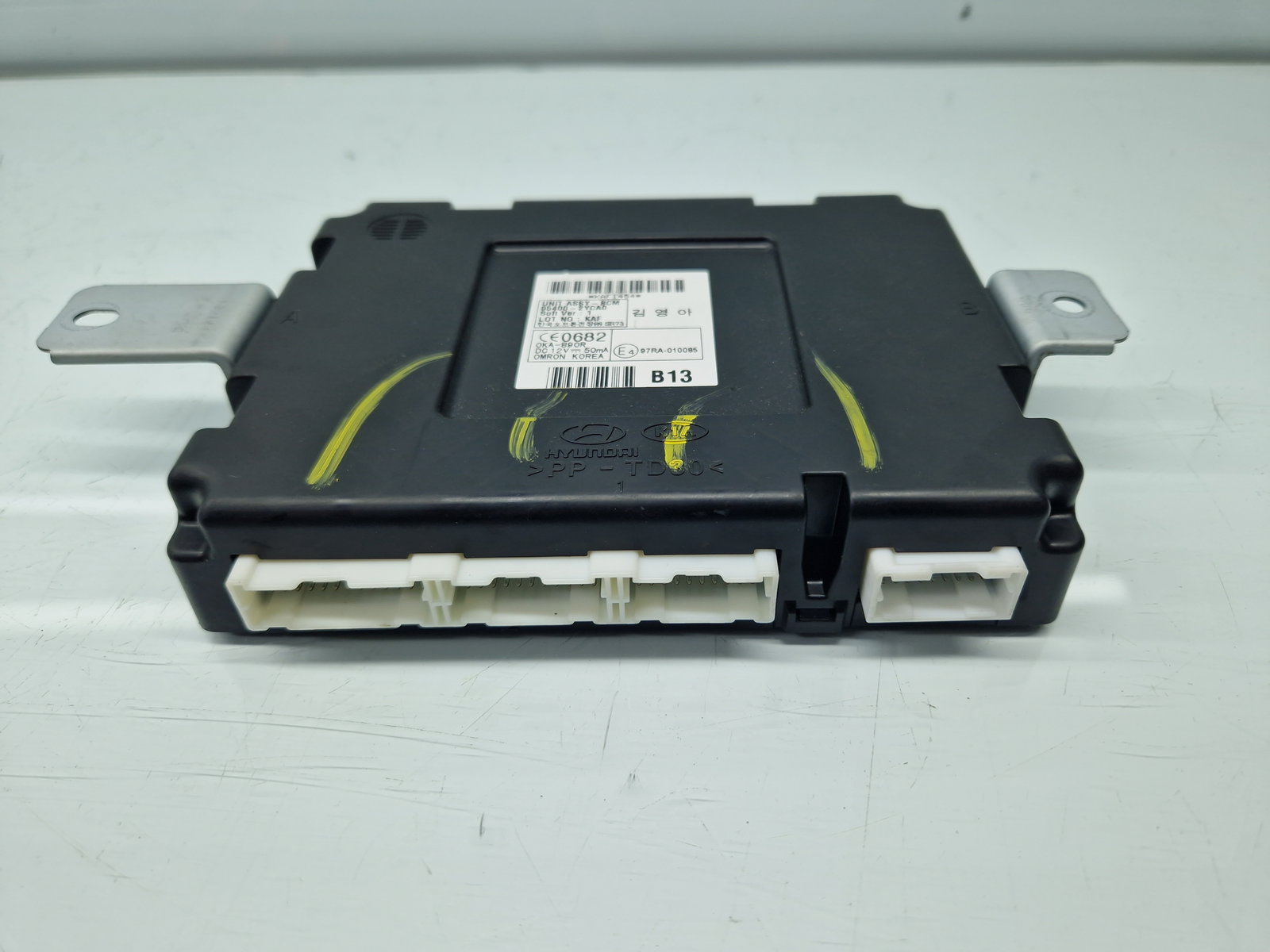 Modul confort Hyundai ix35 (LM) [Fabr 2010-2017] 95400-2YCA0 - imagine 1