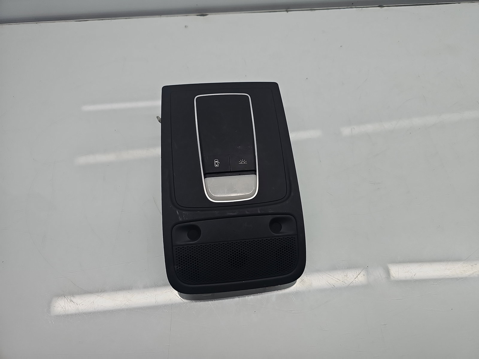 Plafoniera fata AUDI A3 (8VS) [Fabr 2013-prezent] Berlina S-line 8V0947135A - imagine 1