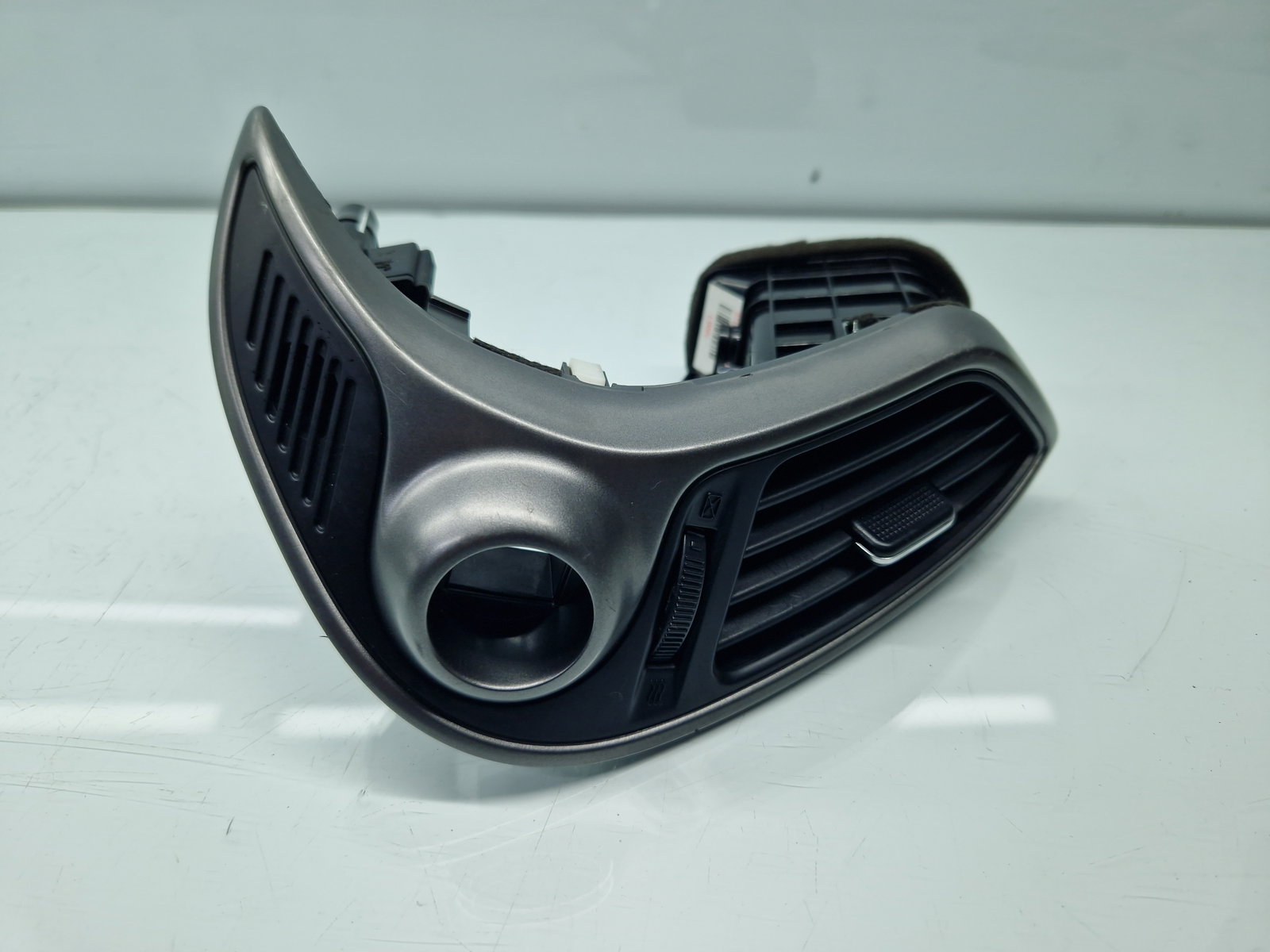 Grila aerisire centrala stanga Hyundai ix35 (LM) [Fabr 2010-2017] 97410-2S900 - imagine 1