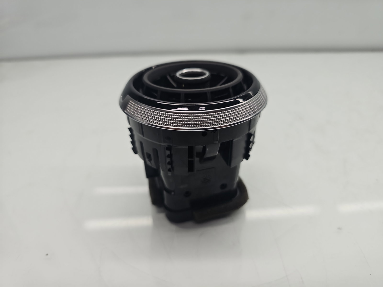 Grila aerisire dreapta AUDI A3 (8VS) [Fabr 2013-prezent] 8V0820901A - imagine 3