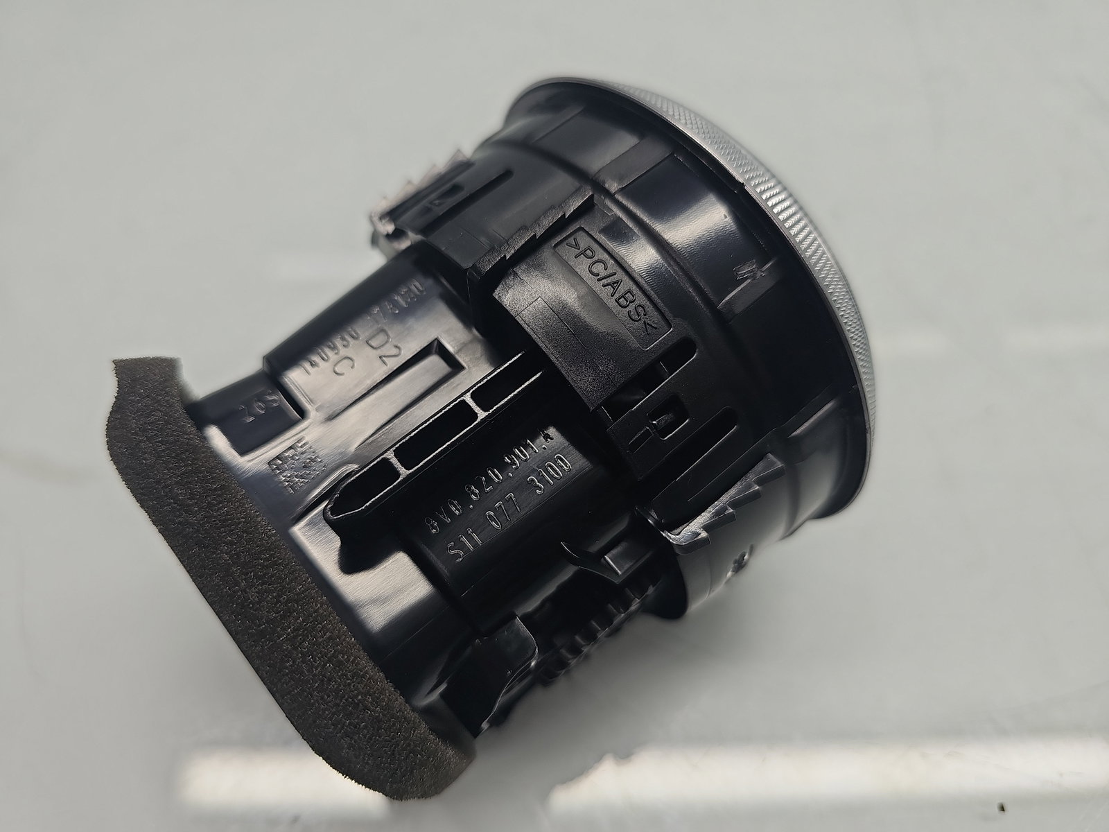 Grila aerisire stanga AUDI A3 (8VS) [Fabr 2013-prezent] 8V0820901A - imagine 5