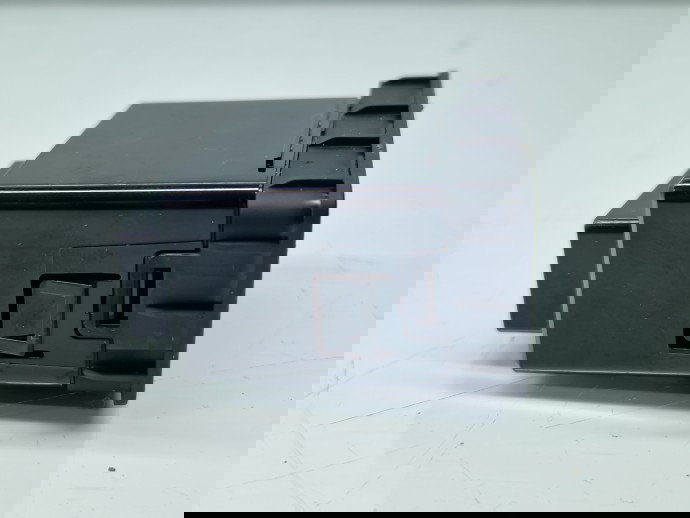 Conector auxiliar USB Hyundai ix35 (LM) [Fabr 2010-2017] 96110-2S000