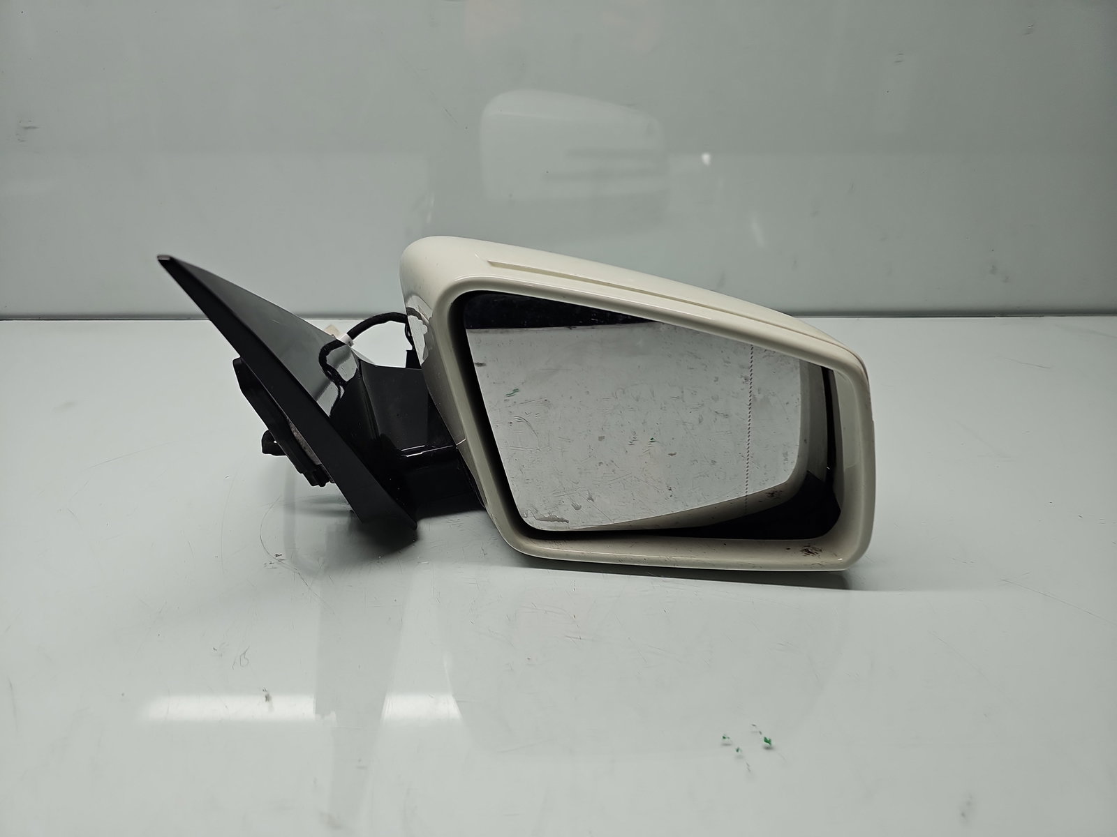 Oglinda dreapta Mercedes Clasa E (W212) [Fabr 2009-2016] Break AMG 650U Alb Calcite - imagine 1