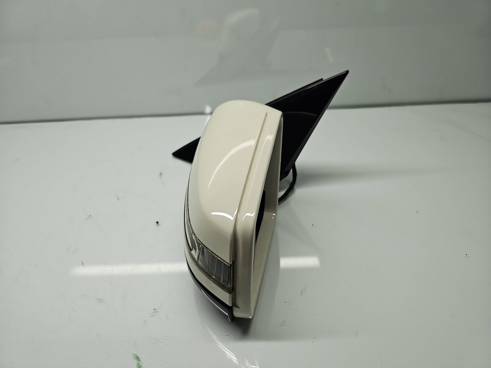 Oglinda stanga Mercedes Clasa E (W212) [Fabr 2009-2016] Break AMG 650U Alb Calcite - imagine 2