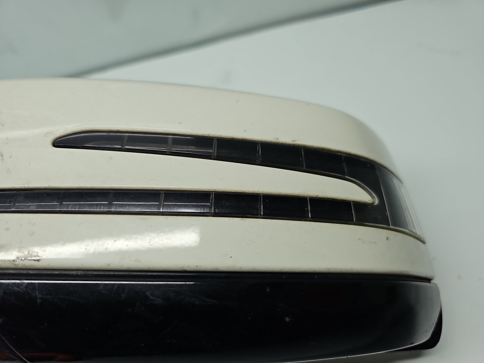 Oglinda stanga Mercedes Clasa E (W212) [Fabr 2009-2016] Break AMG 650U Alb Calcite - imagine 6