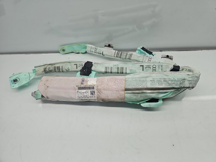 Airbag cortina stanga AUDI A3 (8VS) [Fabr 2013-prezent] 8V5880741C