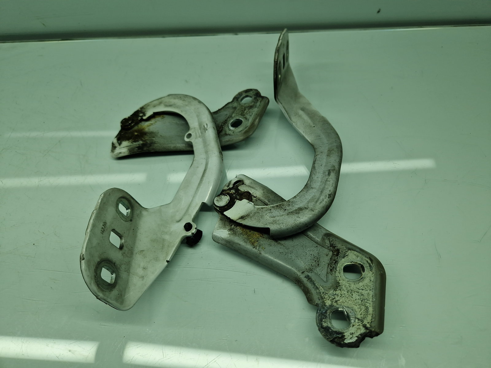 Set balamale capota Ford Focus 3 [Fabr 2010-2018] OEM - imagine 7