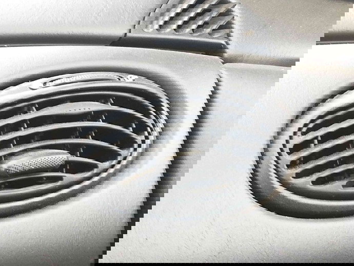 Grila aerisire dreapta OEM Ford Focus 1 [Fabr 1998-2005] 